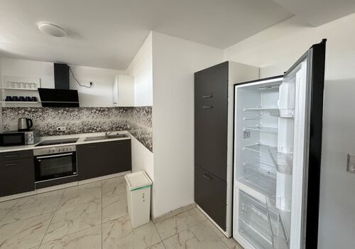 Moderne Monteurwohnung Interieur